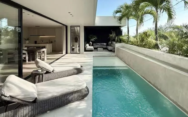 Umalas Real Estate, 4-Bedroom Luxury Villa for Rent