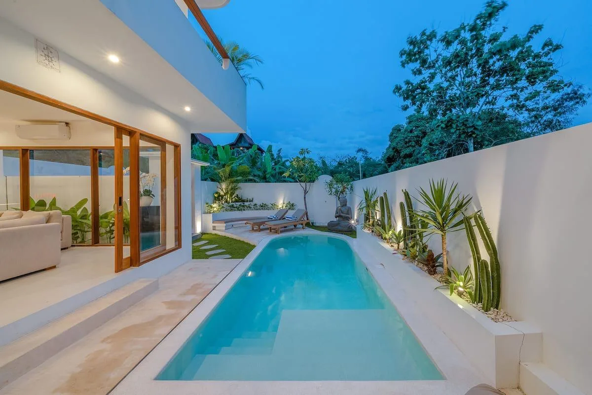 Monthly Luxury 3 Bedroom Rental Villa in Pererenan Bali
