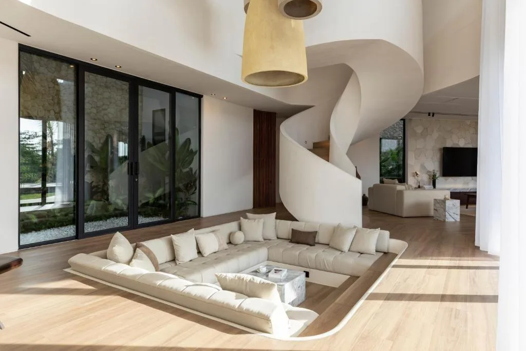 ULUWATU | 5-BEDROOM LUXURY CLIFFSIDE VILLA | FREEHOLD | REF ID: DR0449
