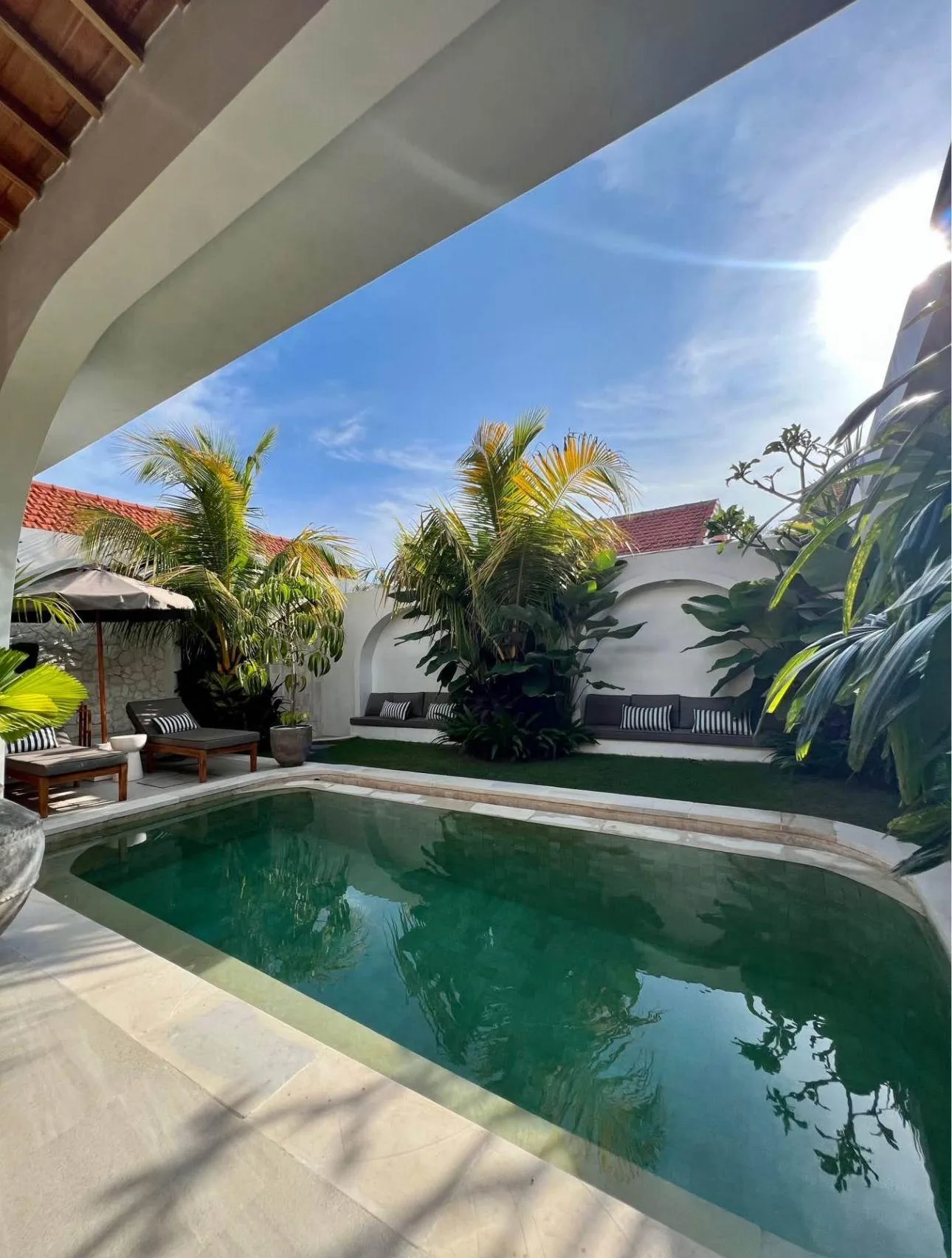 Peaceful 2-Bedroom Villa in Seseh - 3 Minutes to the Beach