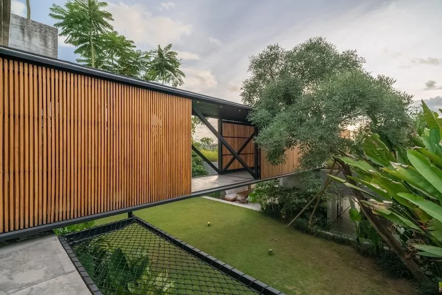 Canggu Freehold 5 Bedroom Luxury Villa Modern Tropical Design