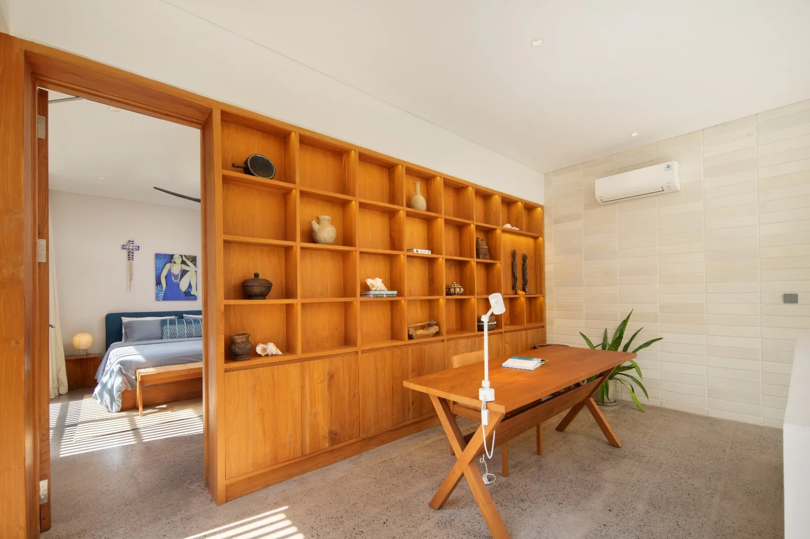 Strategic Entry Contemporary 3-Bedroom Leasehold Canggu Villa with High Rental Yield Potential