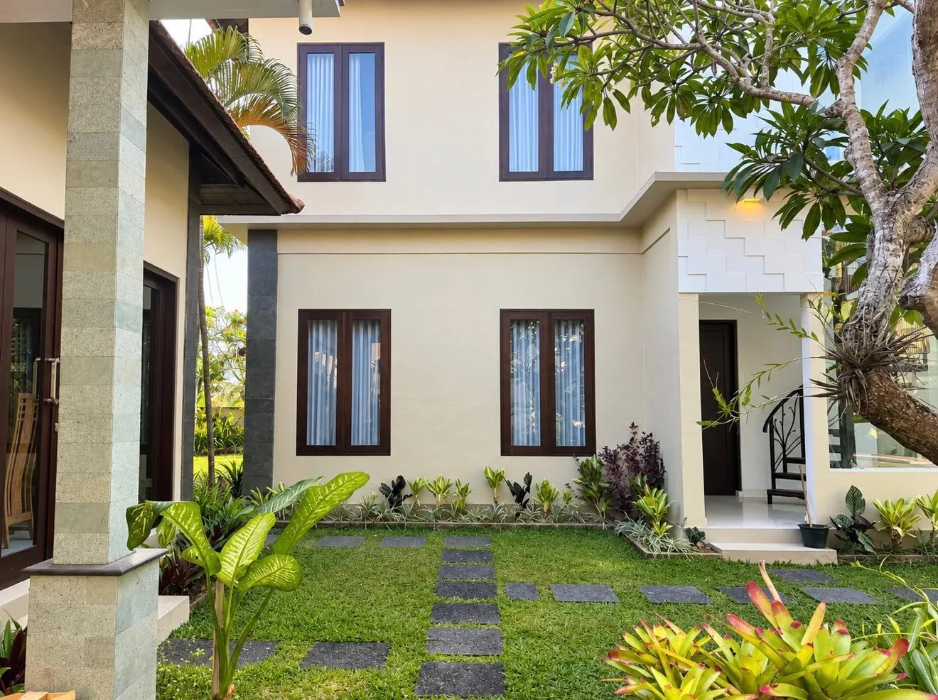 CEMAGI | 1,160 M2 LAND WITH 4-BEDROOM VILLA | FREEHOLD & LEASEHOLD | REF ID: DR0432