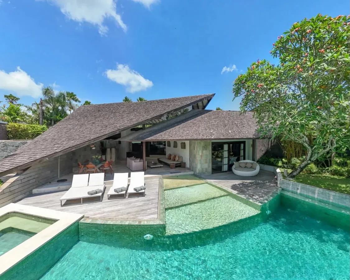 Leasehold 3 Bedroom Fully Managed Luxury Villa for Sale in Seminyak Bali