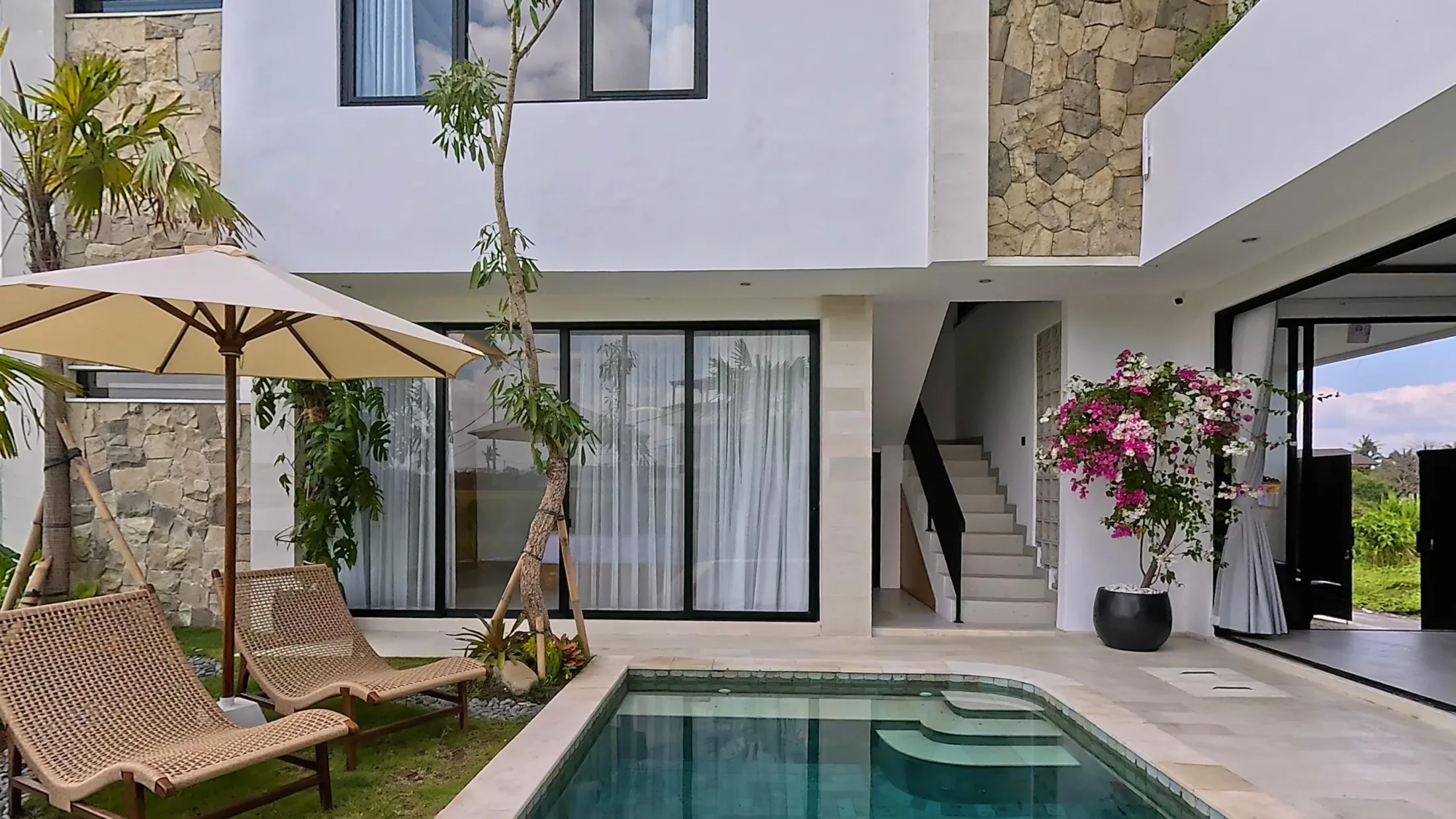 Freehold 2 Bedroom Villa With Ocean View in Cemagi Bali