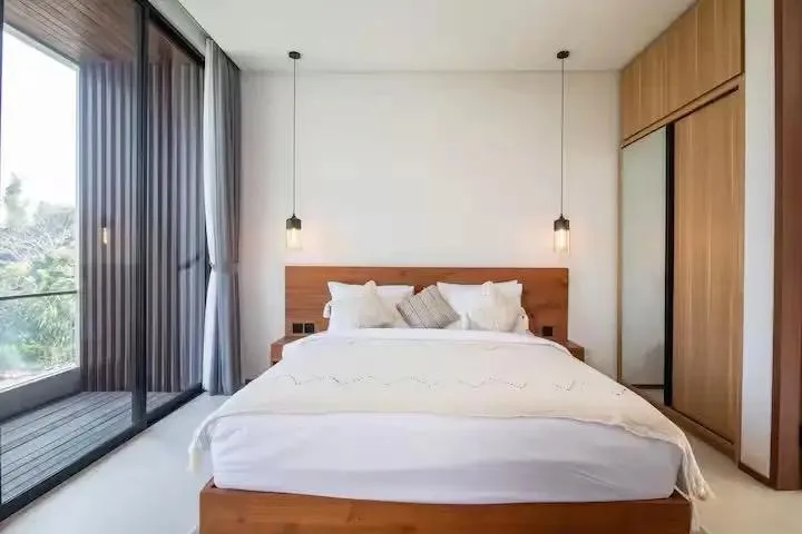 PANTAI NYANYI | 4-BEDROOM MODERN TROPICAL VILLA | FREEHOLD