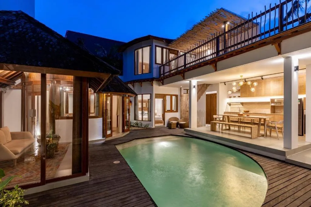 BERAWA - CANGGU | 3-BEDROOM VILLA | 183 M2 LAND | 170 M2 BUILDING | FREEHOLD | FOR SALE | REF ID: DR0408