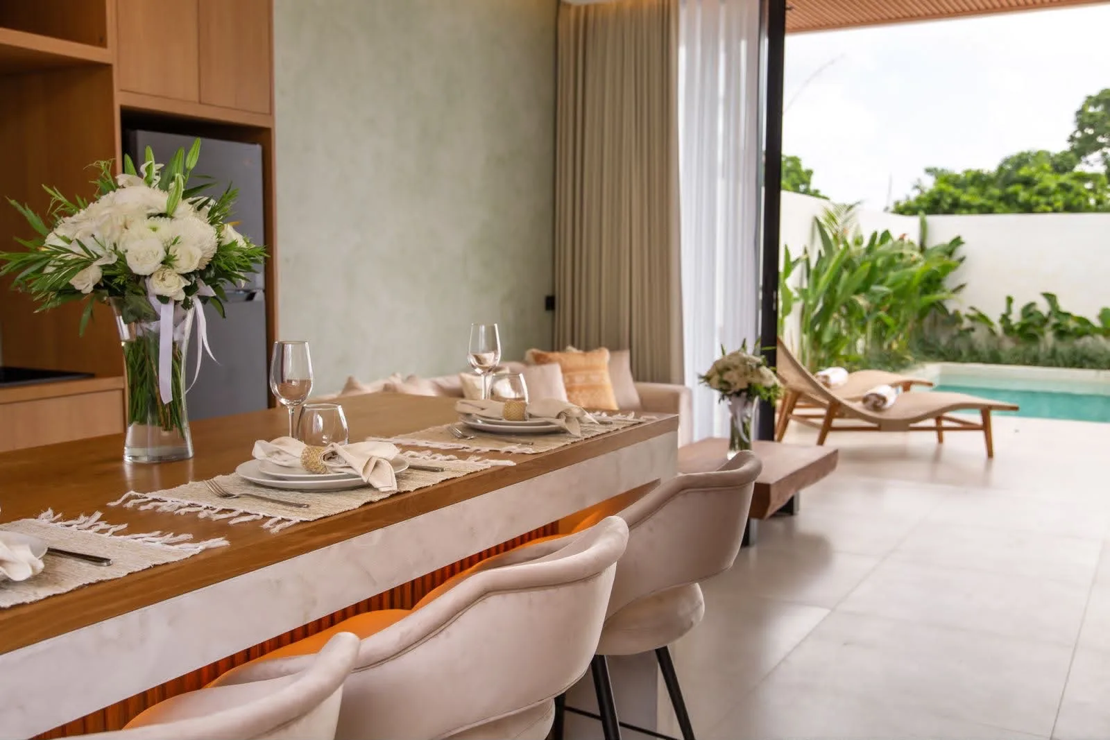 Monthly 2 Bedroom Modern Tropical Rental Villa in Padonan Canggu