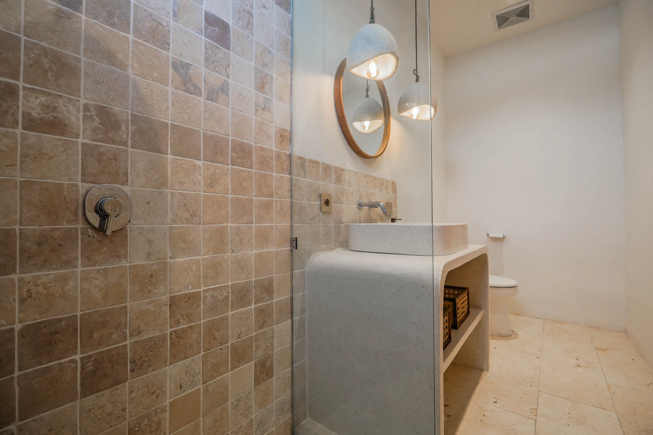 BINGIN - PECATU BALI 1-BEDROOM APARTMENT 20-YEAR LEASEHOLD FULLY FURNISHED RENTAL INCOME