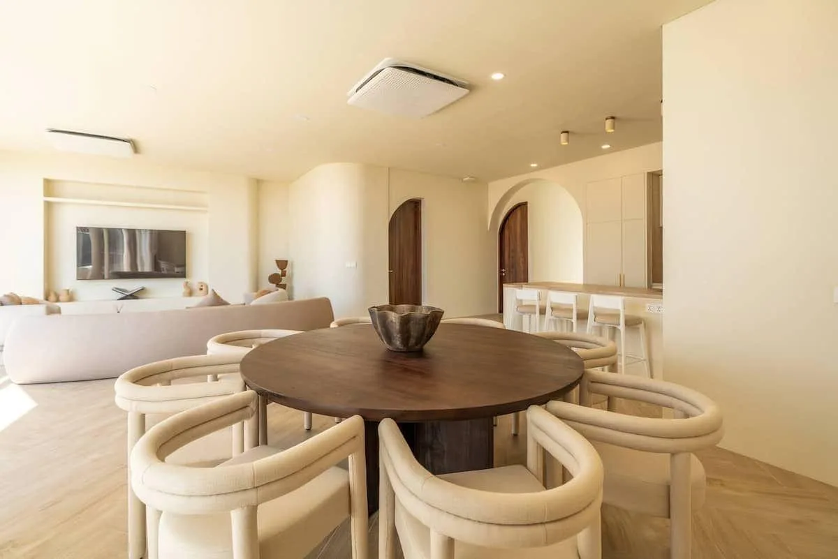 Uluwatu Bingin 4-Bedroom Ocean View Villa: Premium Coastal Living Built for Wellness