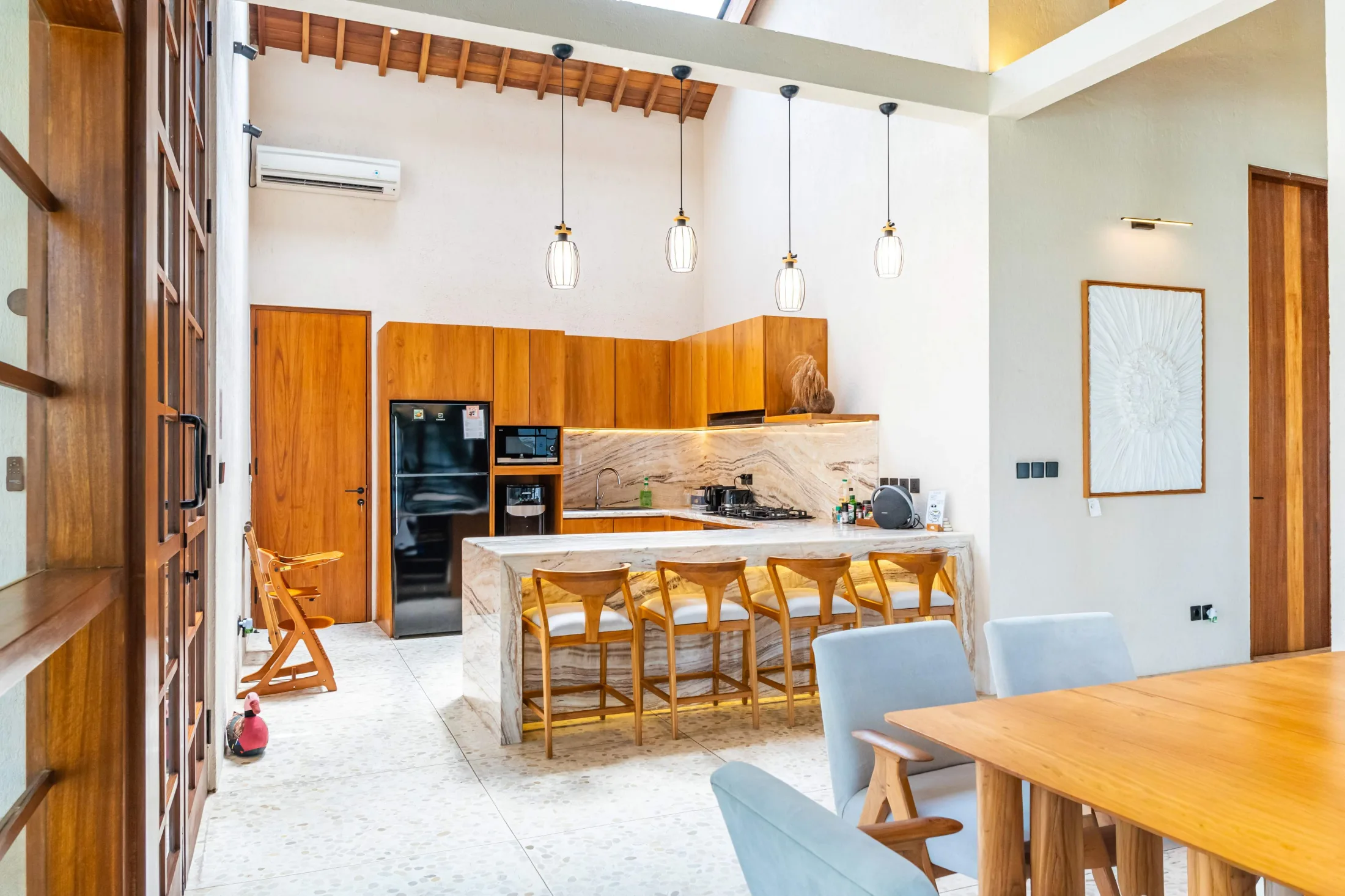 SEMINYAK Modern Tropical 3-Bedroom Japanese-Inspired Villa for Sale