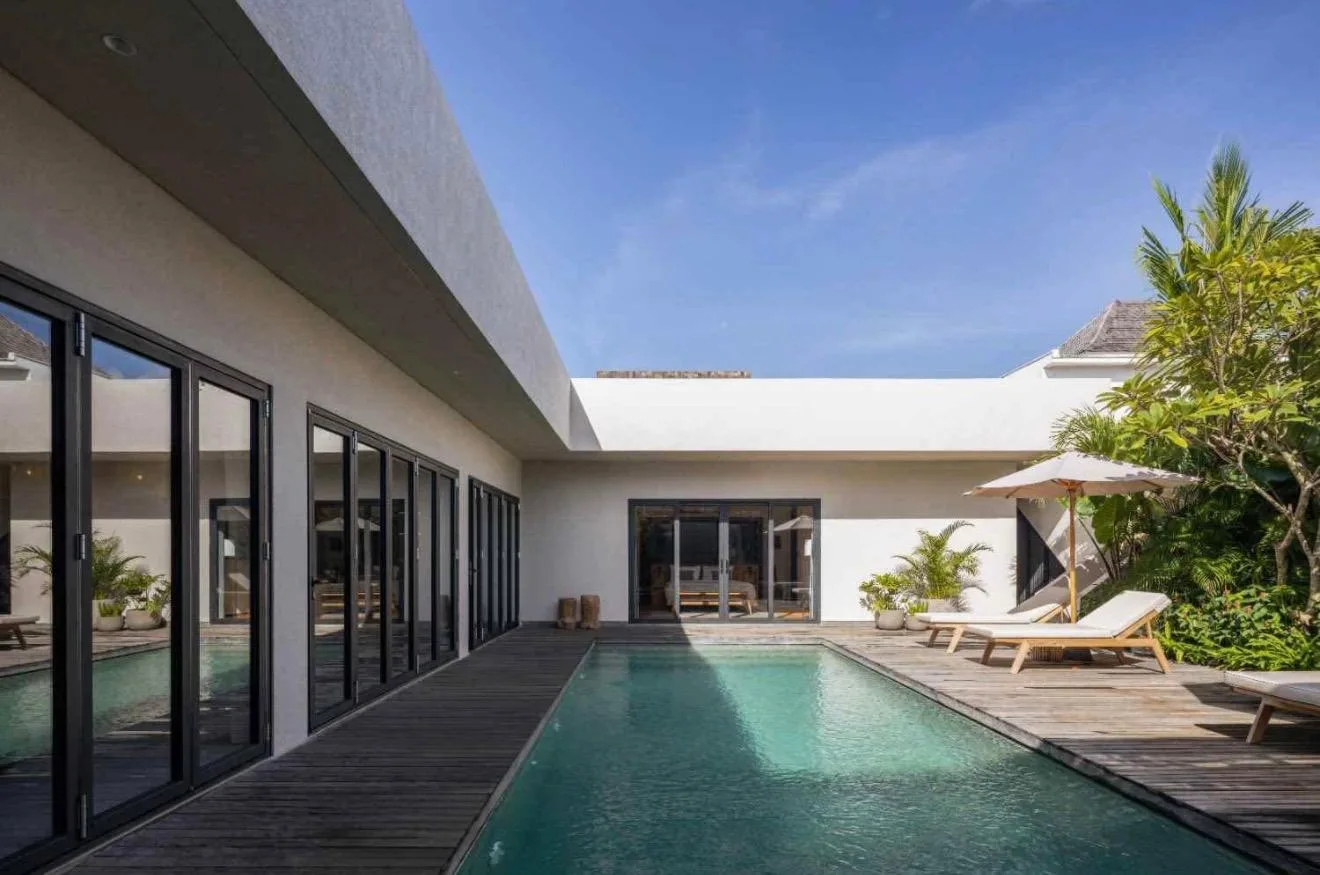 Freehold 3 Bedroom Luxury Villa for Sale in Umalas Bali