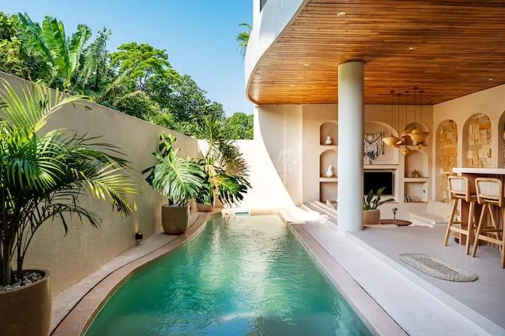 NYANYI | BERABAN | 3-BEDROOM LUXURY VILLA | FREEHOLD & LEASEHOLD FOR SALE | DAILY & MONTHLY RENTAL | REF ID: DR0487