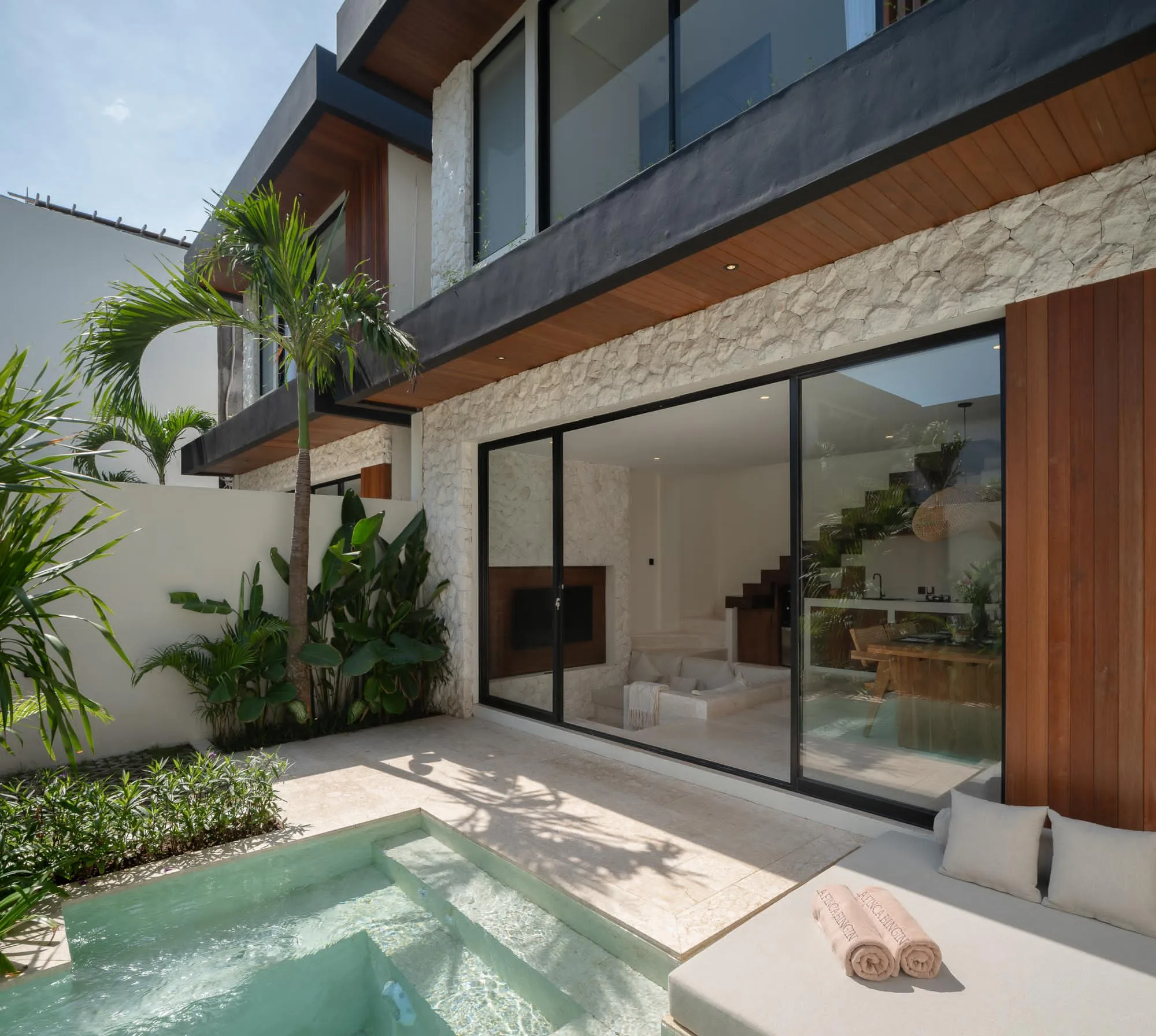 Modern 2-Bedroom Villa in Canggu: Your Prime Leasehold Investment