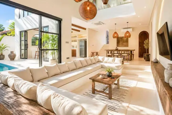 Mediterranean 3 Bed Yearly Rent Villa in Umalas Bali