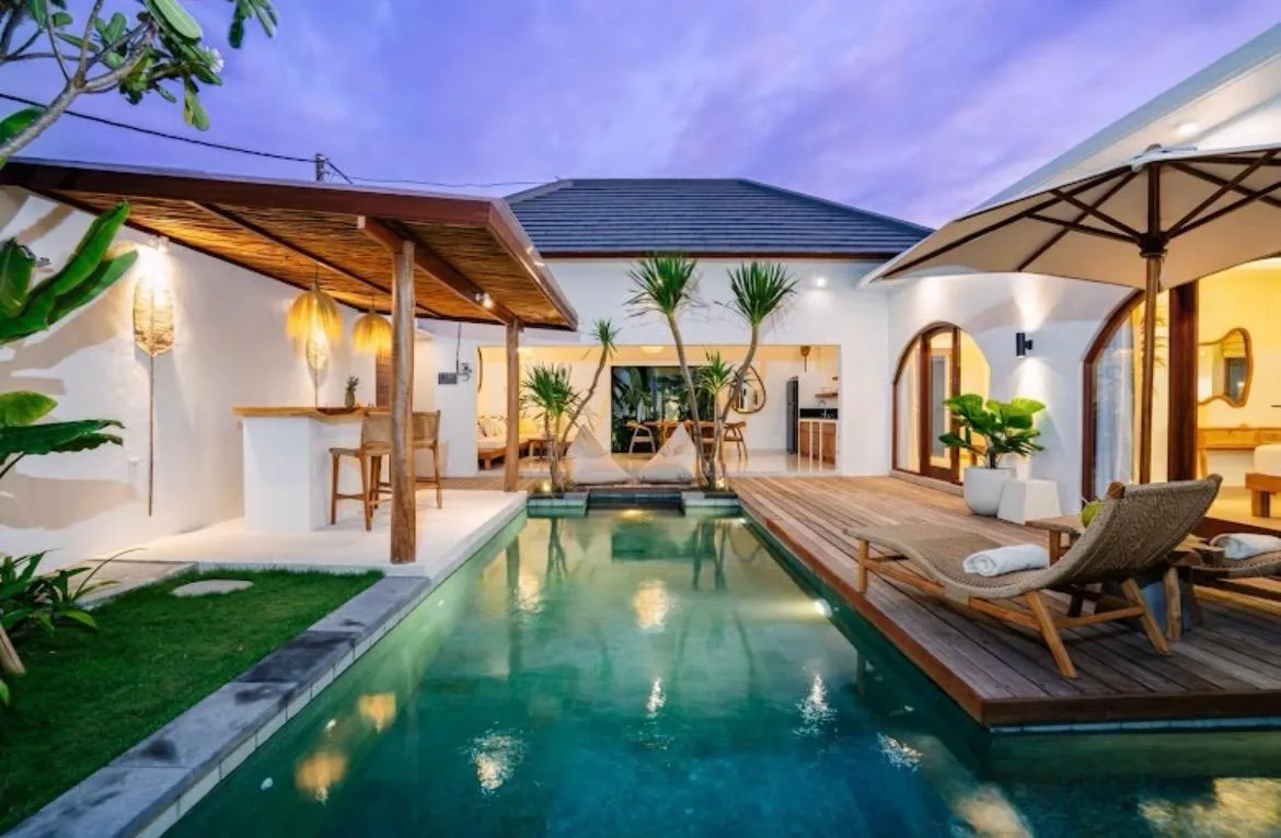 Monthly 2 Bedroom Rental Villa near Luna Beach Tabanan