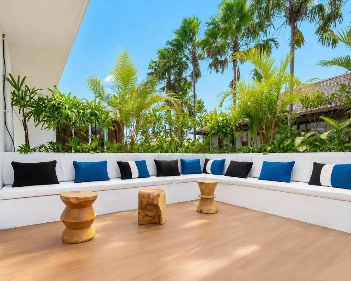 Leasehold 6 Bedroom Brand New Luxury Villa for Sale in Berawa Bali