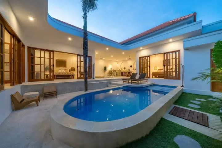 Monthly 3 Bedroom Tropical Rental Villa in Pererenan Canggu