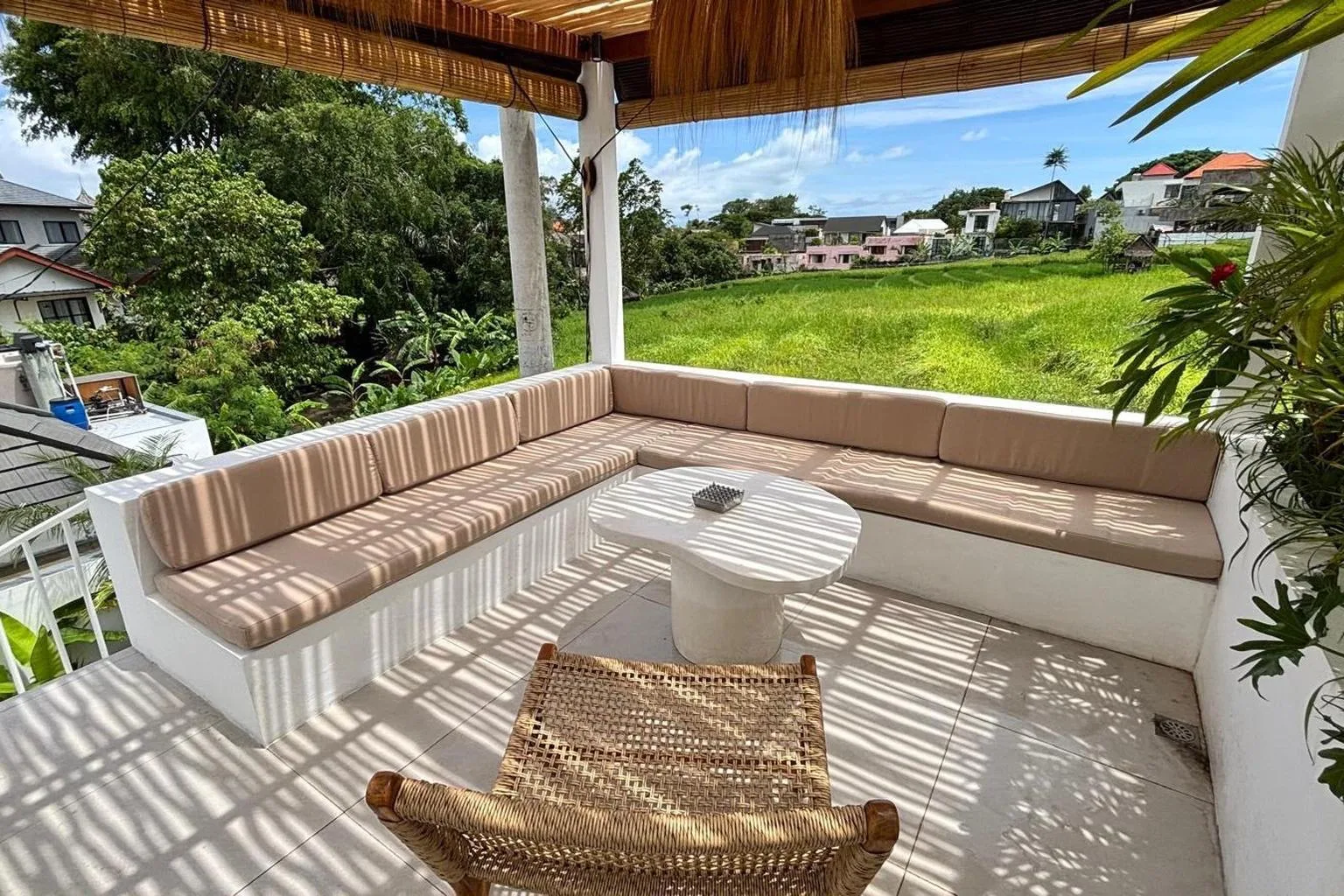 CANGGU | 2-BEDROOM VILLA | PRIVATE POOL | MONTHLY & YEARLY RENTAL | REF ID: DR0402