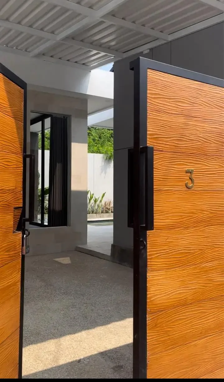Modern 2 Bedroom Villa for Monthly and Yearly Rental in Sanur Join a Kitesurfing or Water Sports Hub