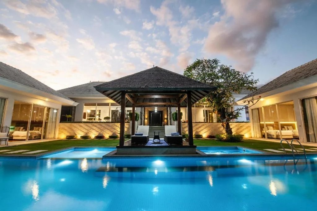 KUTUH, PANTAI PANDAWA | 4-BEDROOM SUPER LUXURY VILLA | FREEHOLD | REF ID: DR0446