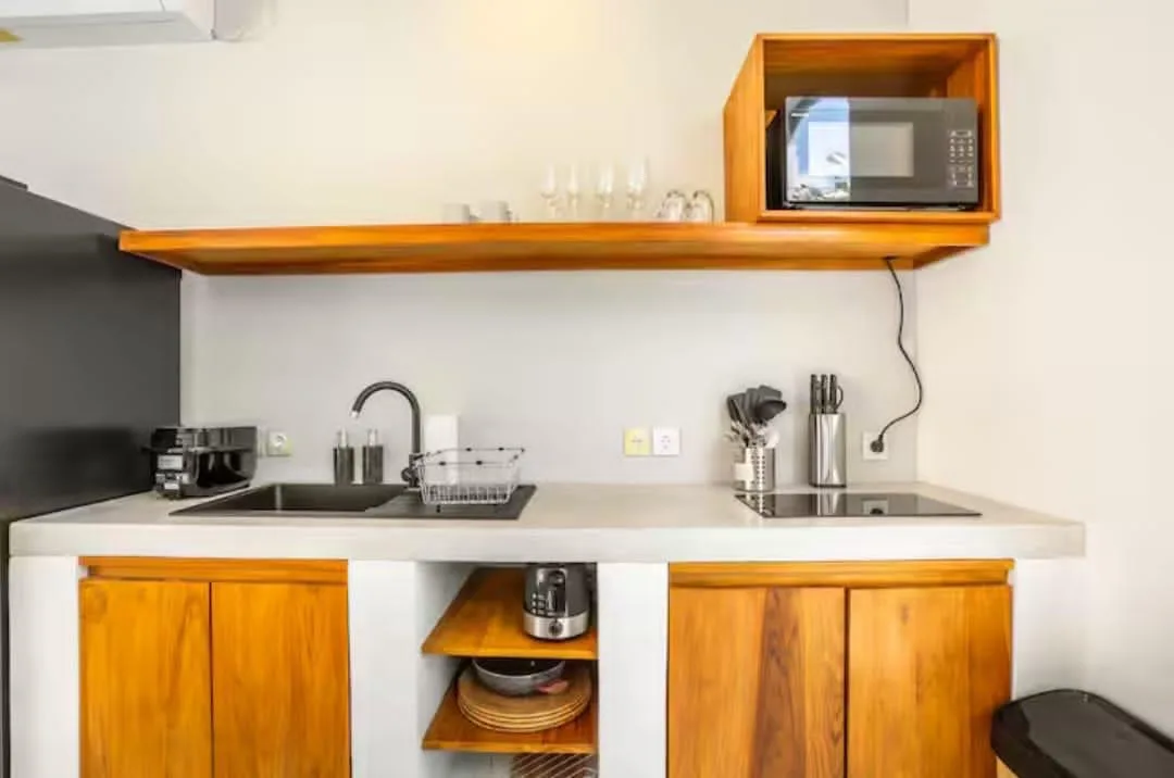 Monthly Rental 3-Bedroom Villa in Padonan Canggu