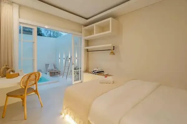 Empowering Investors Worldwide and Ungasan Premier Two Bedroom Freehold Villa