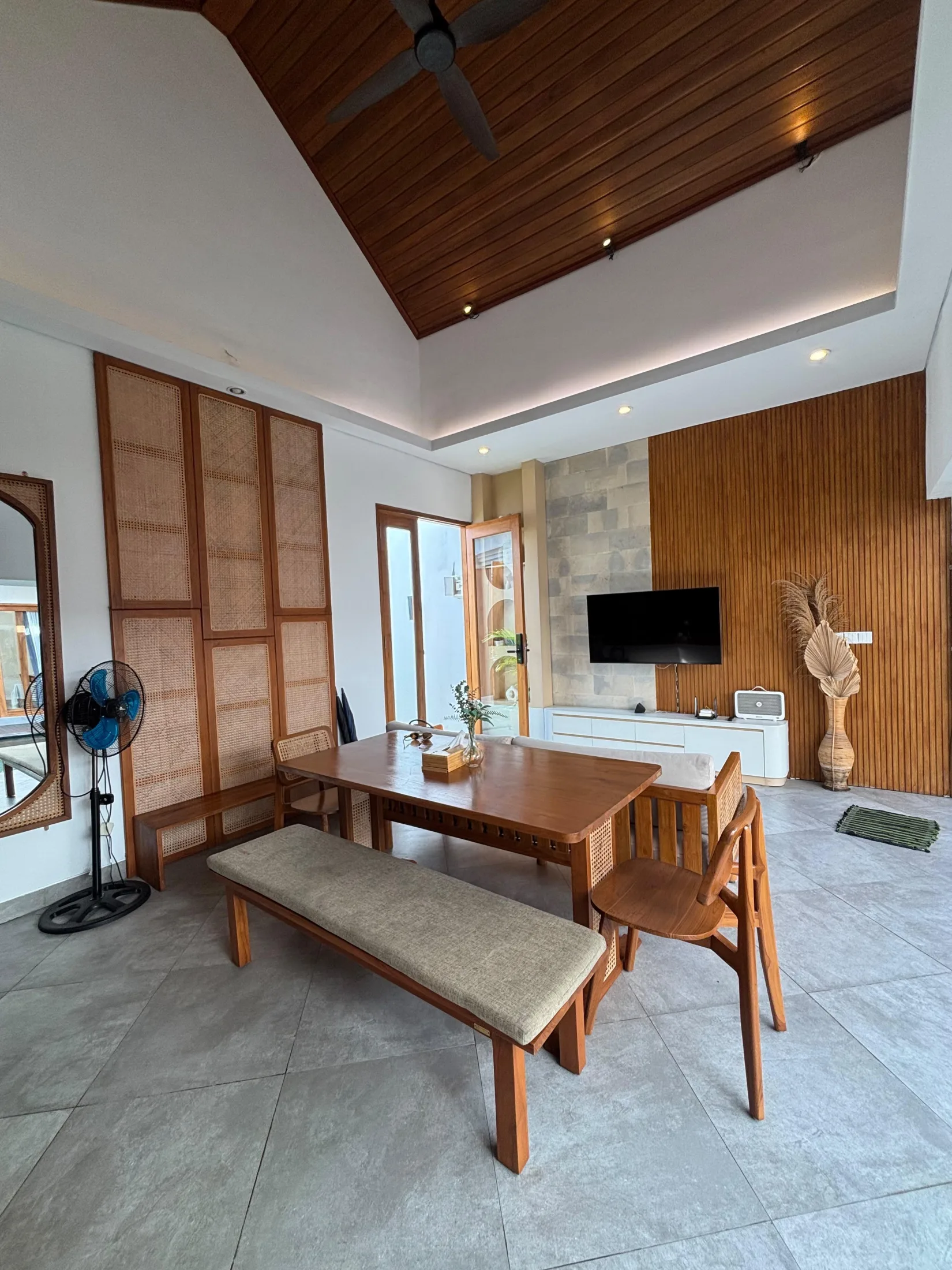 TUMBAK BAYUH | 2-BEDROOM VILLA | FOR SALE | FREEHOLD | REF ID: DR0421