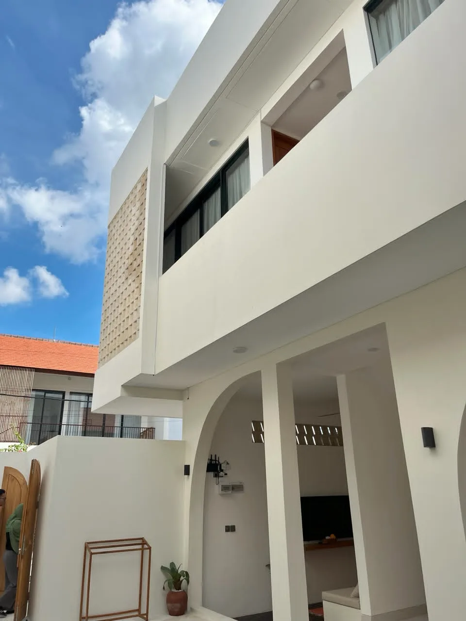 Freehold and Leasehold 2 Bedroom Contemporary Villa for Sale in Tibubeneng Canggu