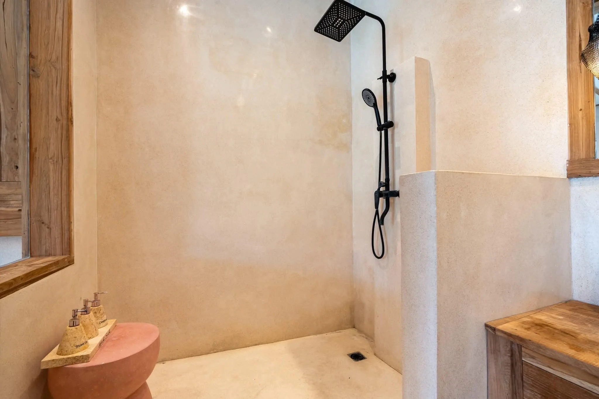 Amiable 3 Bedroom Bohemian Villa for Rent in Central Berawa Bali