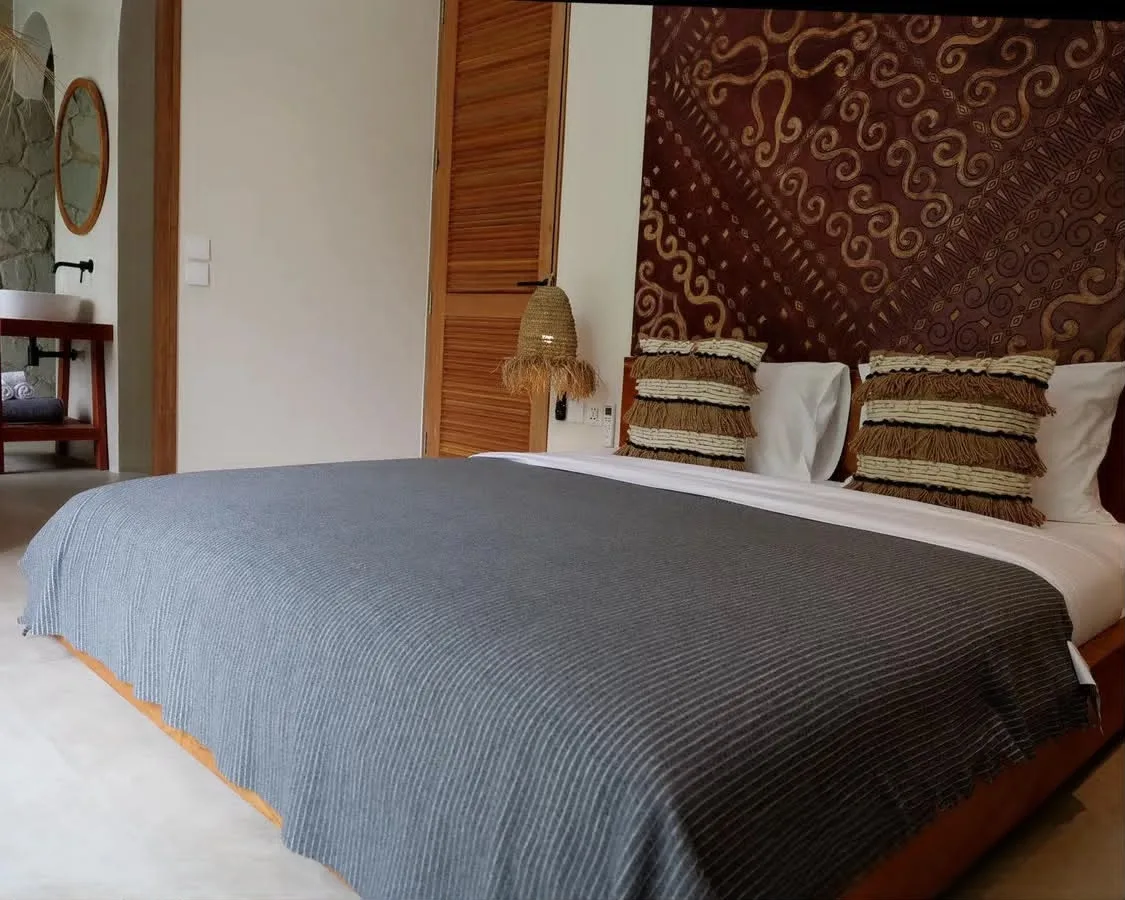 Freehold 6 Bedroom Luxury Villa for Sale in Umalas Bali