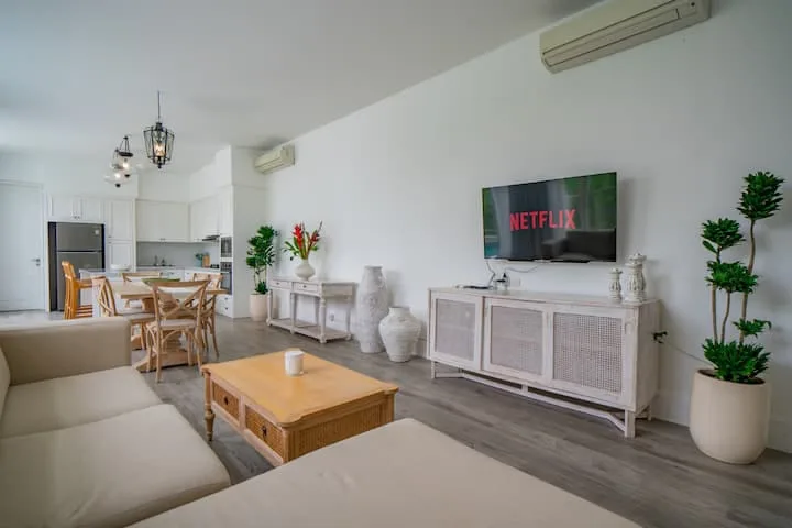 Mediterranean 3 Bedroom Villa for Rent in Central Berawa