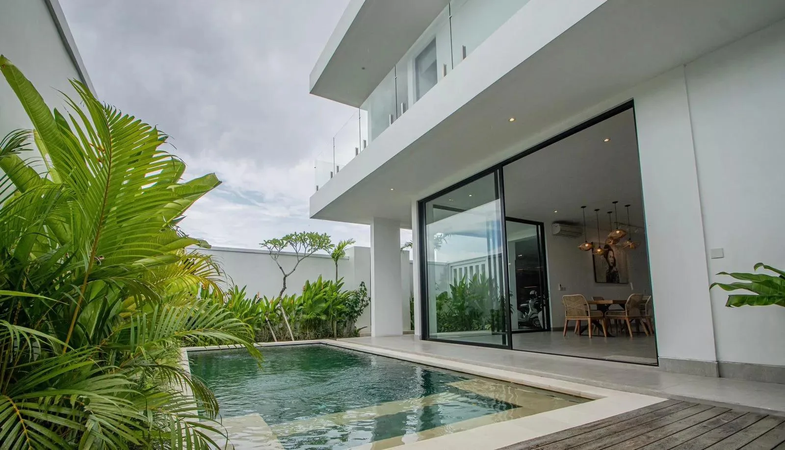 Freehold 3 Bedroom Villa for Sale with Rice Field Views in Seminyak