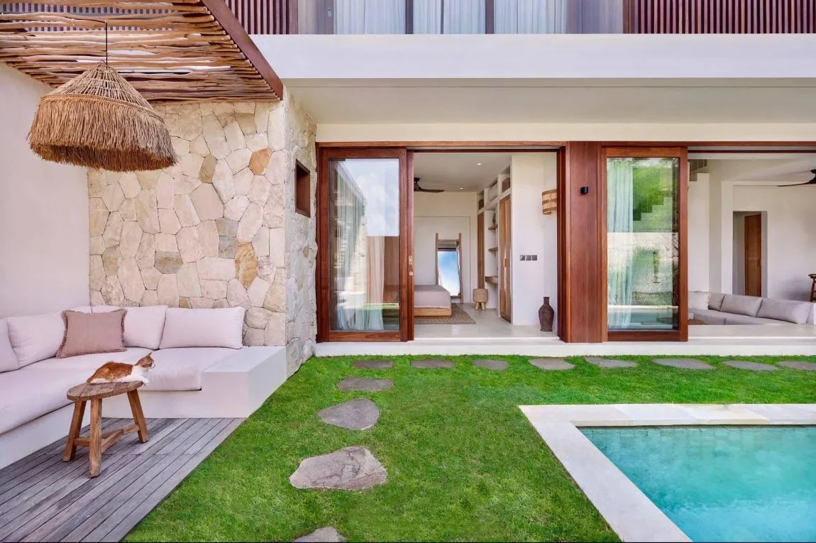 3 Bedroom Modern Rice Paddy Villa for Monthly Rent in Seseh Village