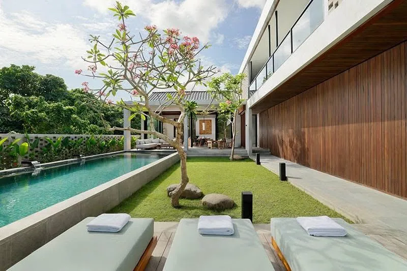 Modern 7 Bedroom Luxury Freehold Villa Near Echo Beach Canggu