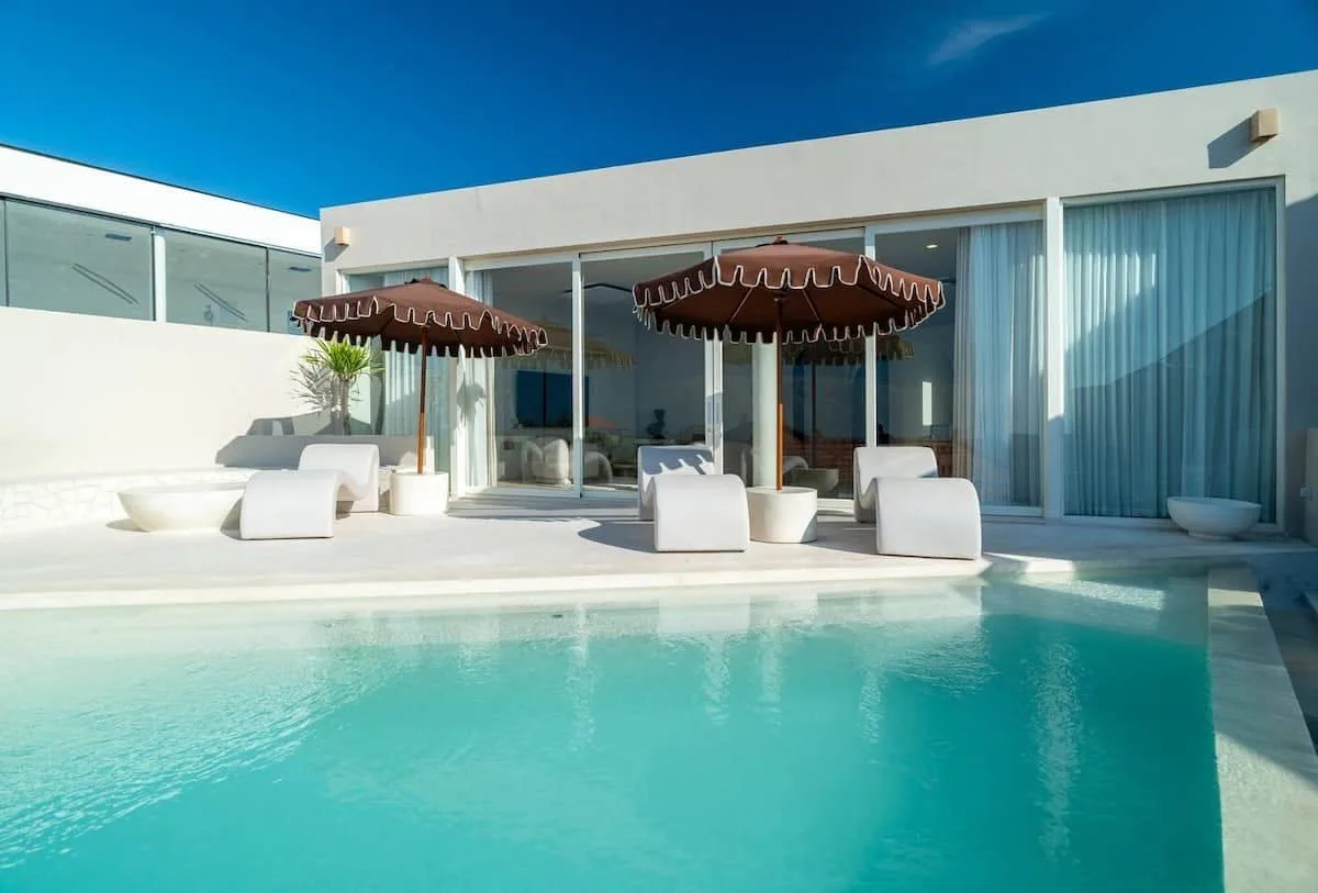 Uluwatu Bingin 4-Bedroom Ocean View Villa: Premium Coastal Living Built for Wellness