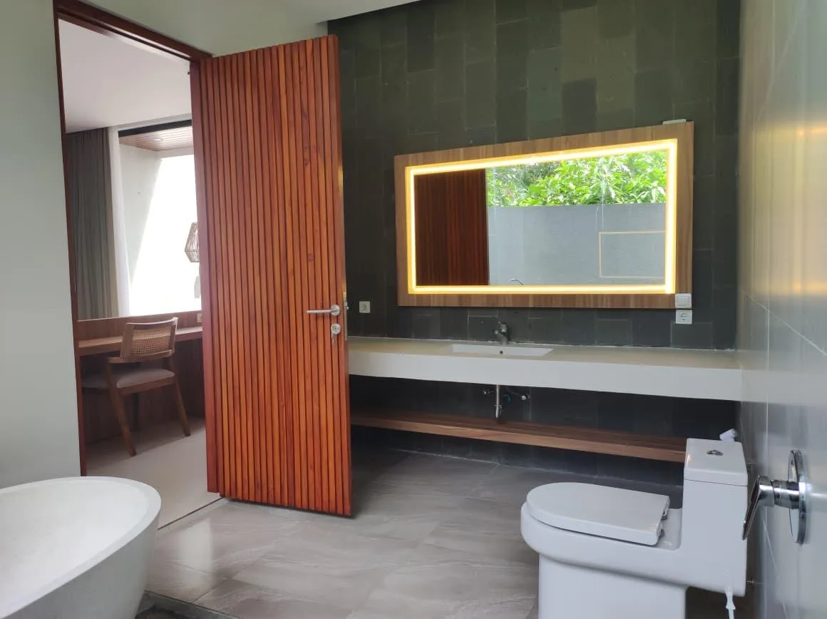 3 Bedroom Modern Tropical Villa for Sale and Rent in Prime Pererenan Location