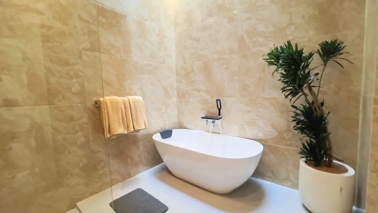 Monthly 3 Bedroom Rental Villa in Prime Canggu Berawa Bali
