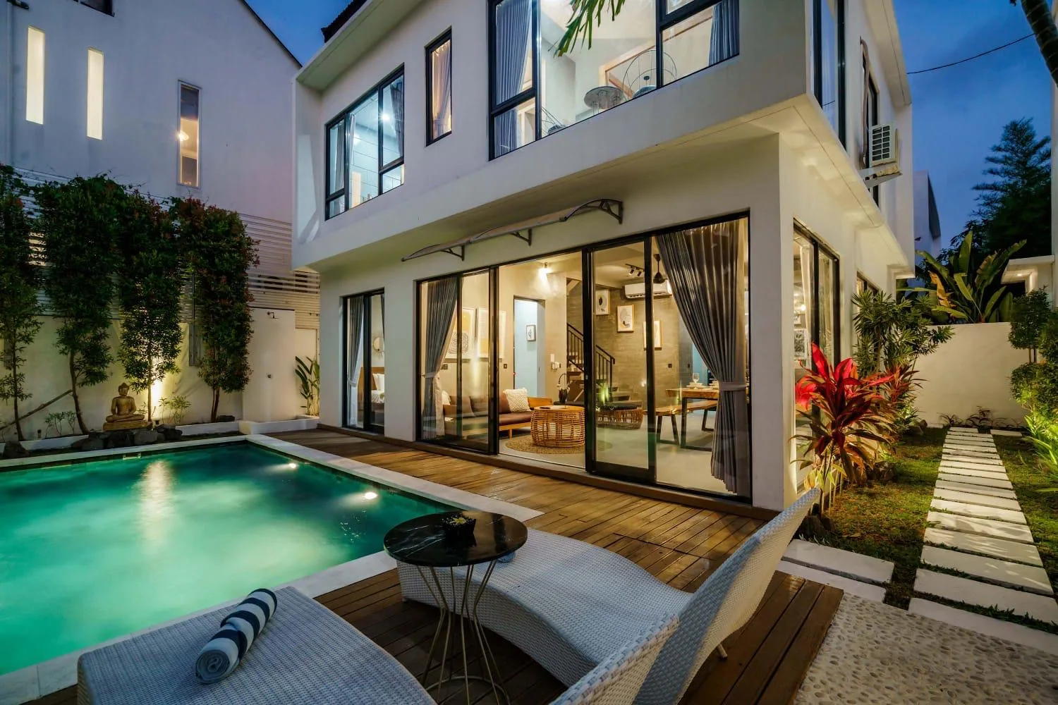 CANGGU | 3-BEDROOM PRIVATE POOL VILLA | MONTHLY RENTAL | TROPICAL LIVING | REF ID: DR0493