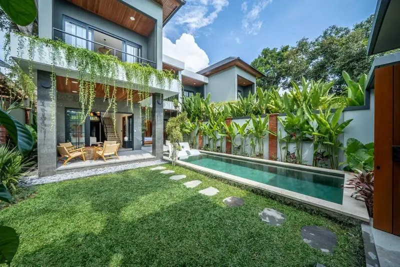Exceptional 3-Bedroom Modern Tropical Villa in Sanur