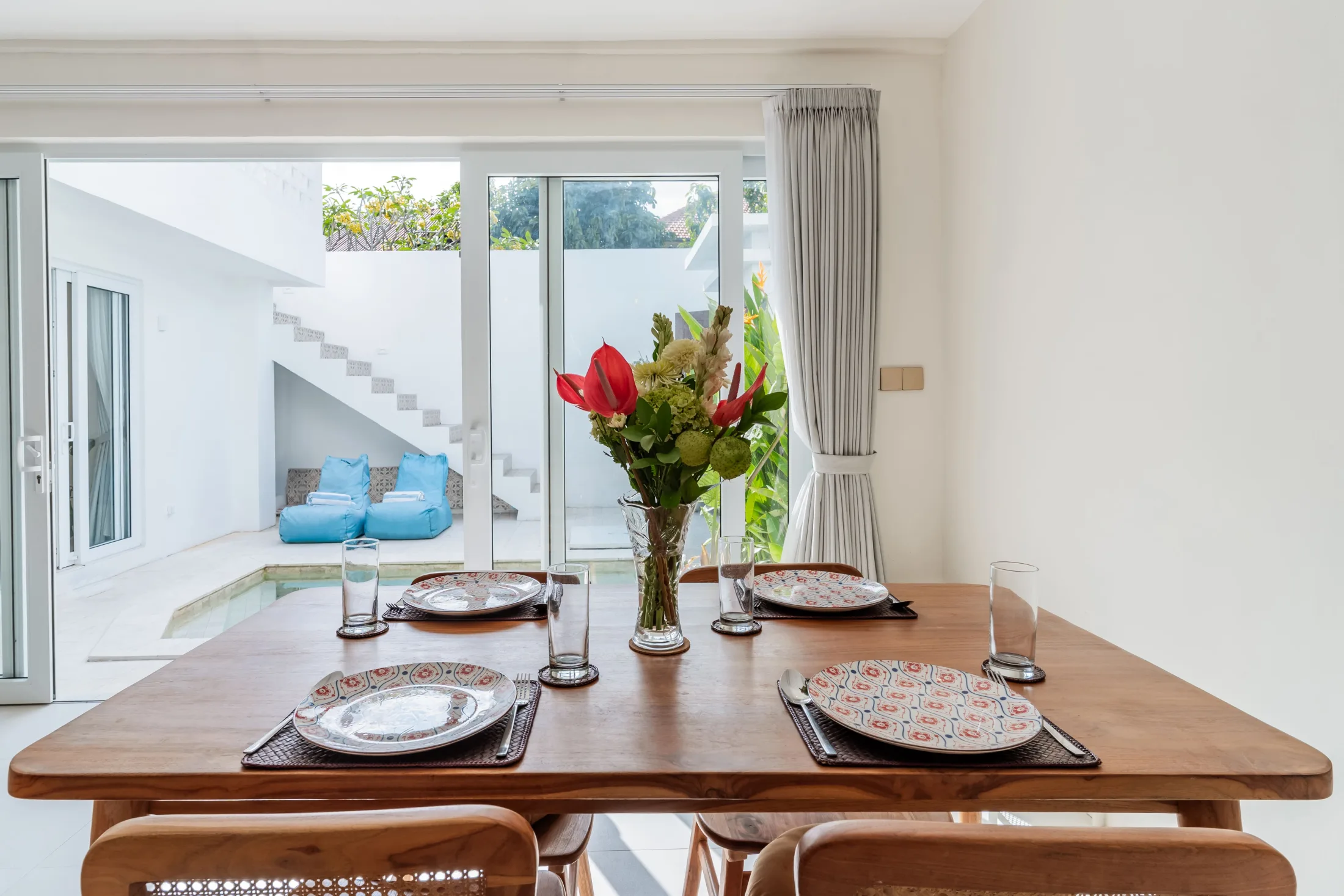 CANGGU BALI 1-BEDROOM + OFFICE VILLA 25-YEAR LEASEHOLD FULLY FURNISHED