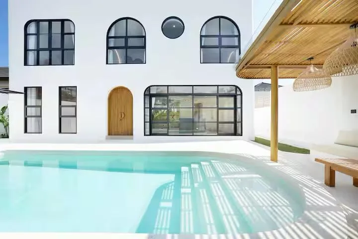 Mediterranean 3 Bedroom Yearly Rental Villa in Umalas Bali