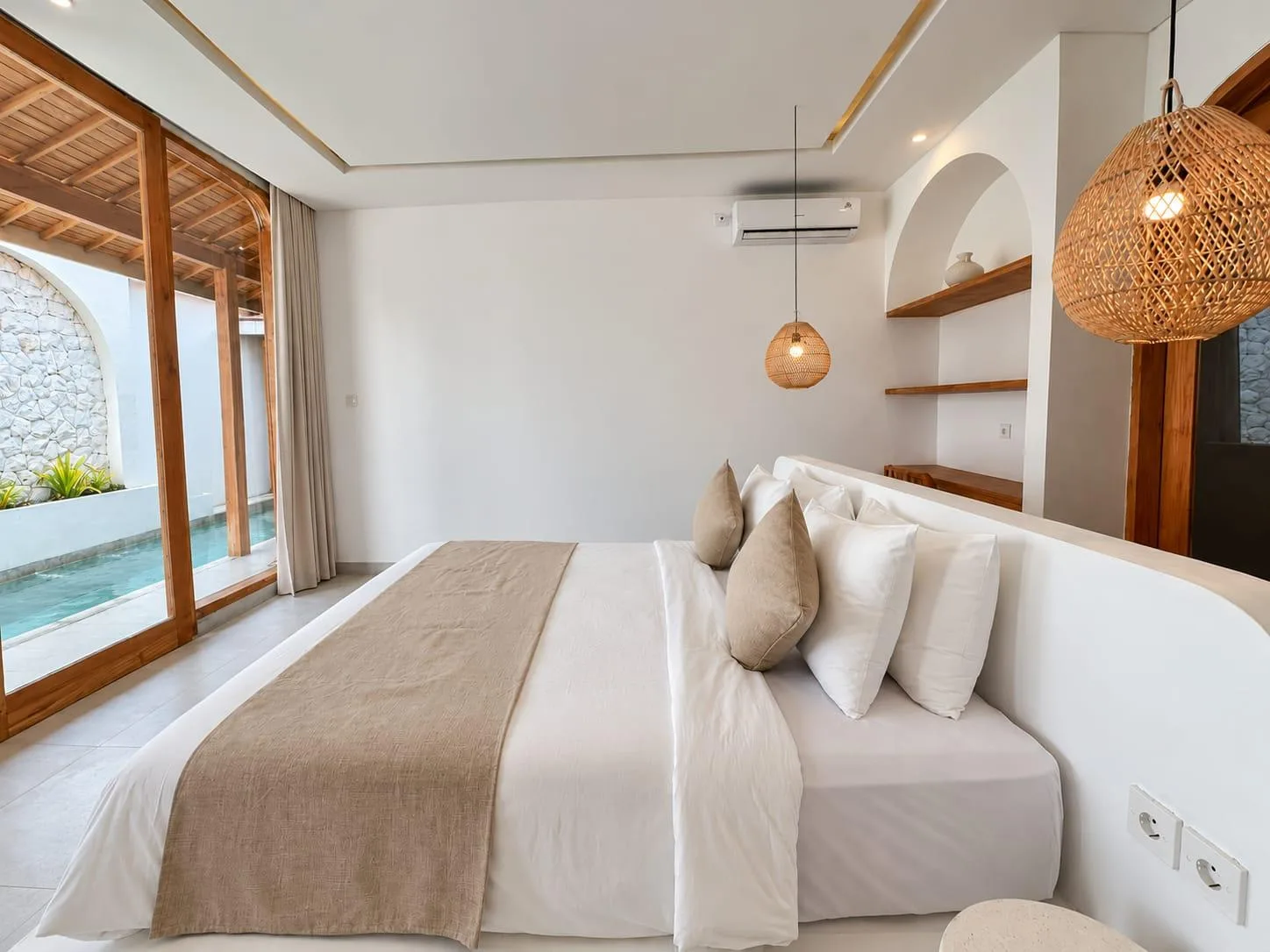 UMALAS | 3-BEDROOM VILLA | PRIVATE POOL | RENTAL | REF ID: DR0426