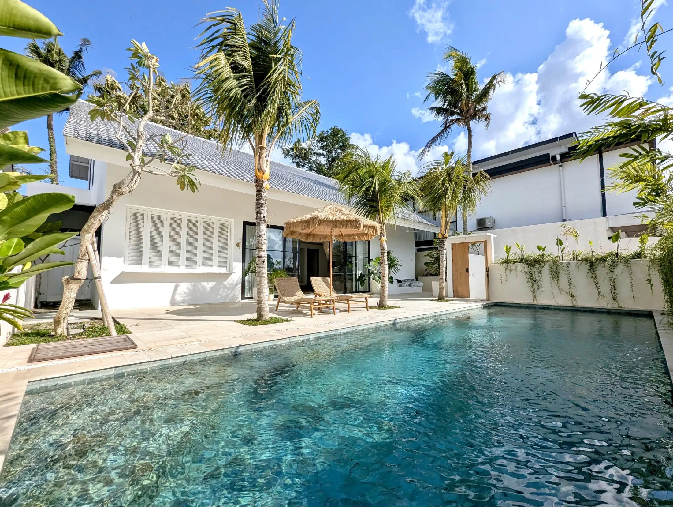 NYANYI | 3+1-BEDROOM BRAND NEW VILLA | MONTHLY & YEARLY RENTAL | REF ID: DR0401
