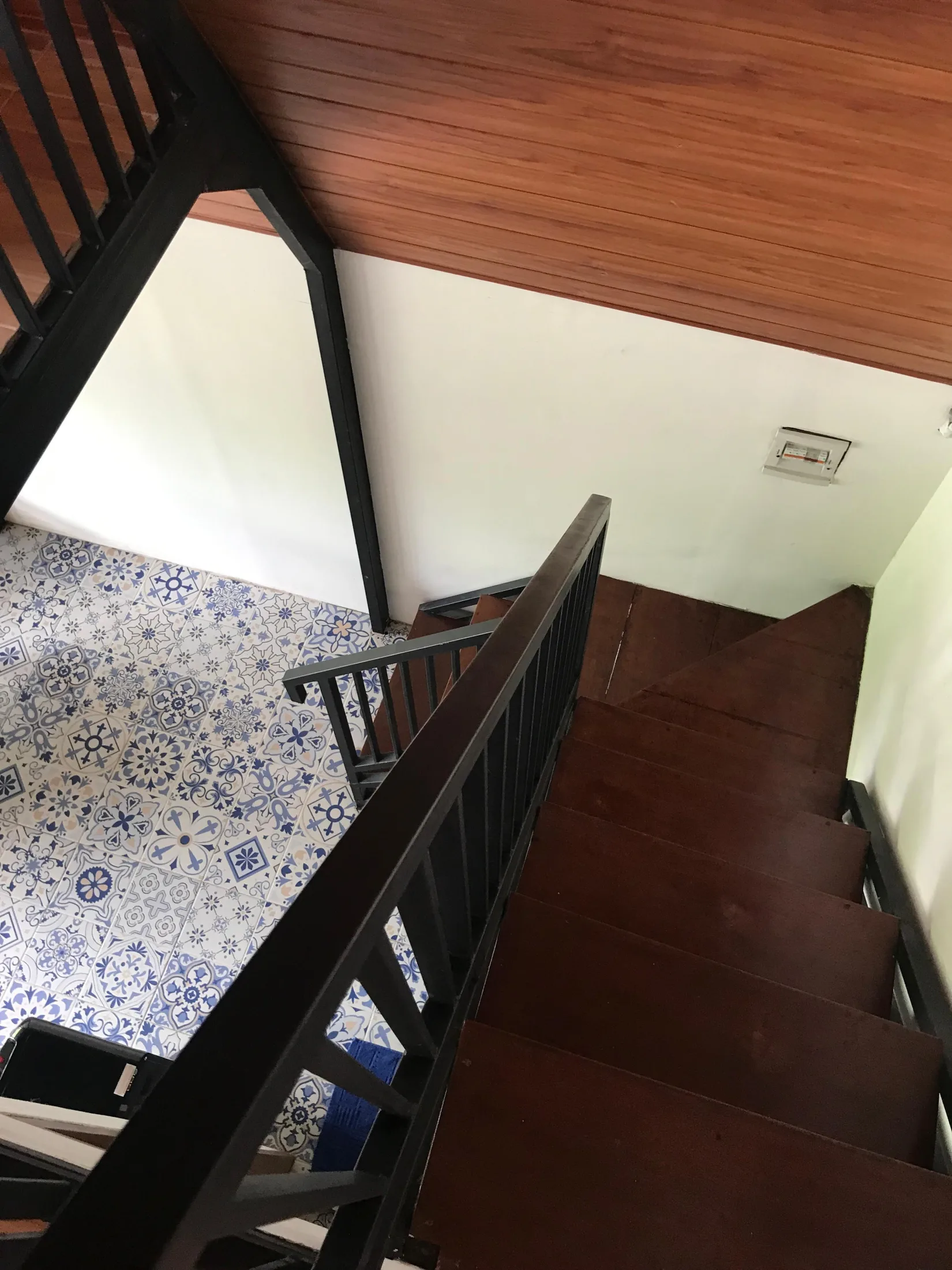 Monthly 1 Bedroom Cozy Wood Villa for Rent in Tumbak Bayuh Bali