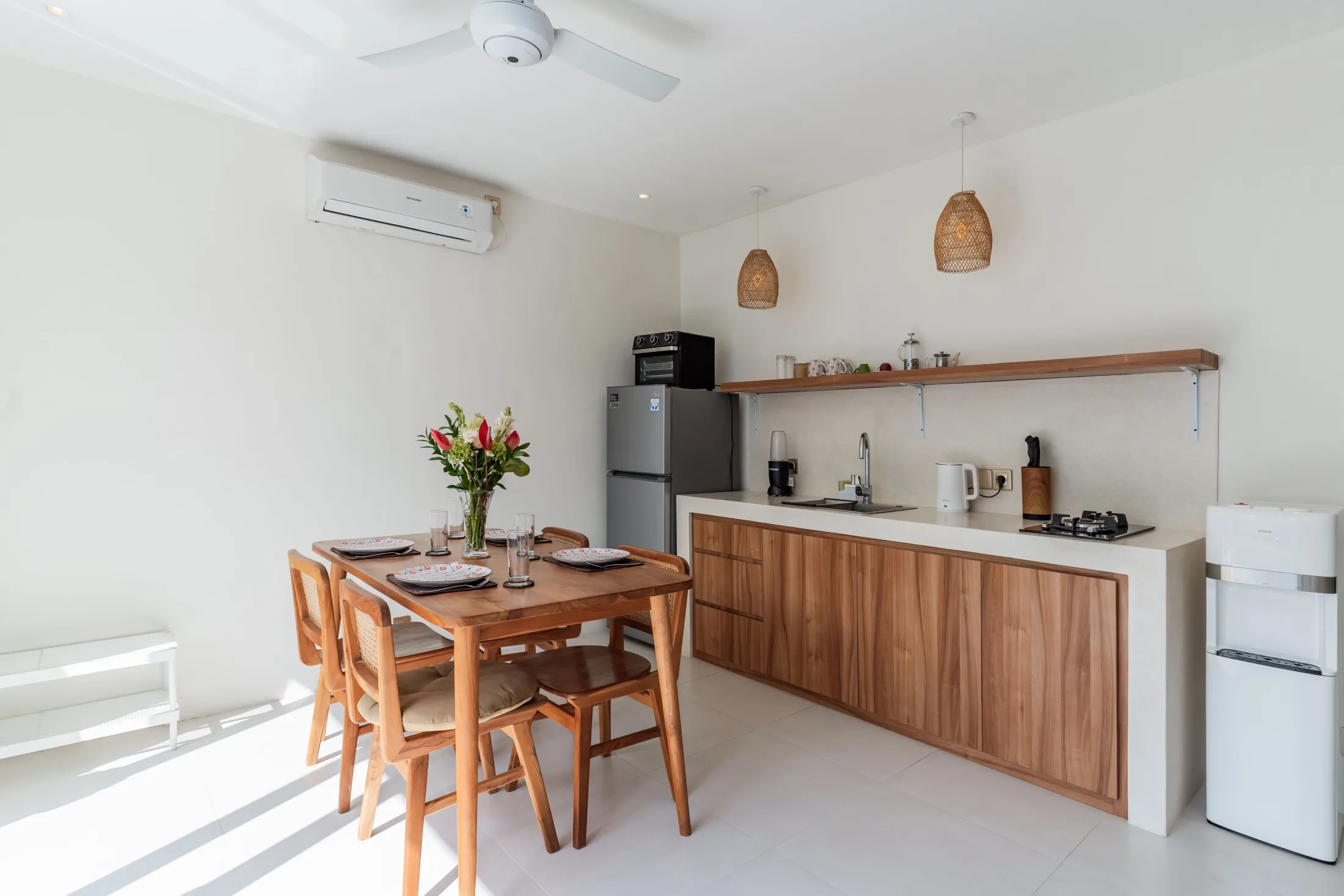 CANGGU BALI 1-BEDROOM + OFFICE VILLA 25-YEAR LEASEHOLD FULLY FURNISHED