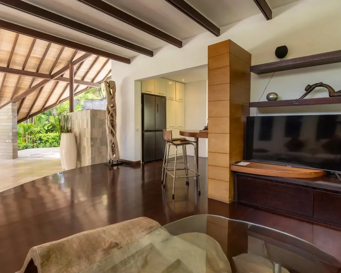 Leasehold 3 Bedroom Fully Managed Luxury Villa for Sale in Seminyak Bali
