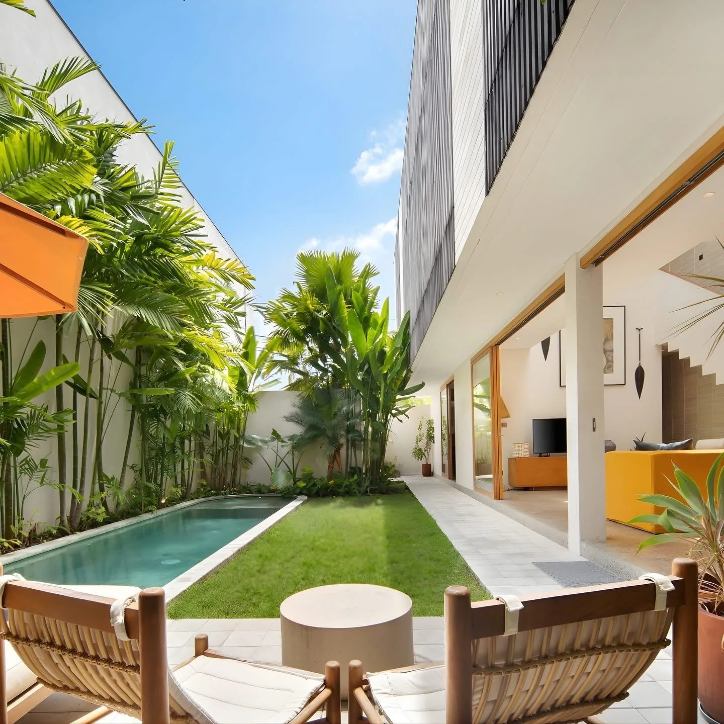Contemporary 3 Bed Lease Villa for Sale in Berawa Bali