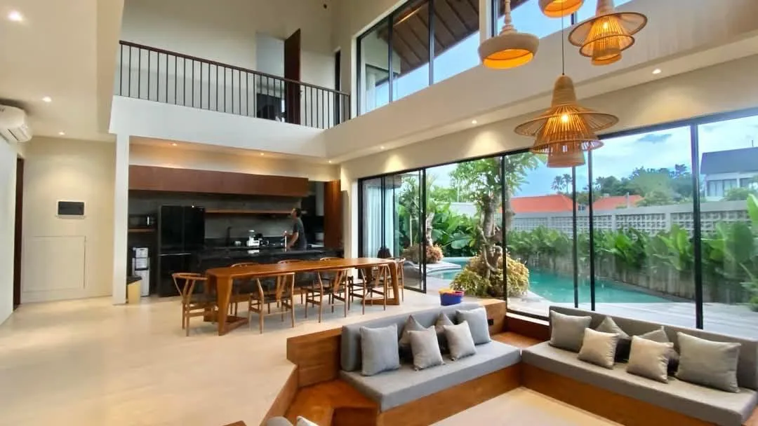Brand New 4 Bedroom Luxury Villa for Rent in Prime Batu Bolong Canggu