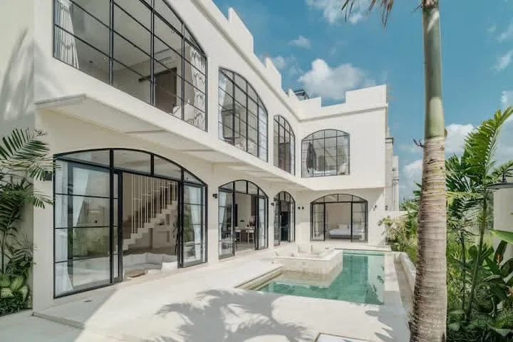 Monthly 4 Bedroom Luxury Rental Villa with Rooftop Jacuzzi in Seseh Mengwi